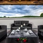 Exclusive Tomani With Private Pool *