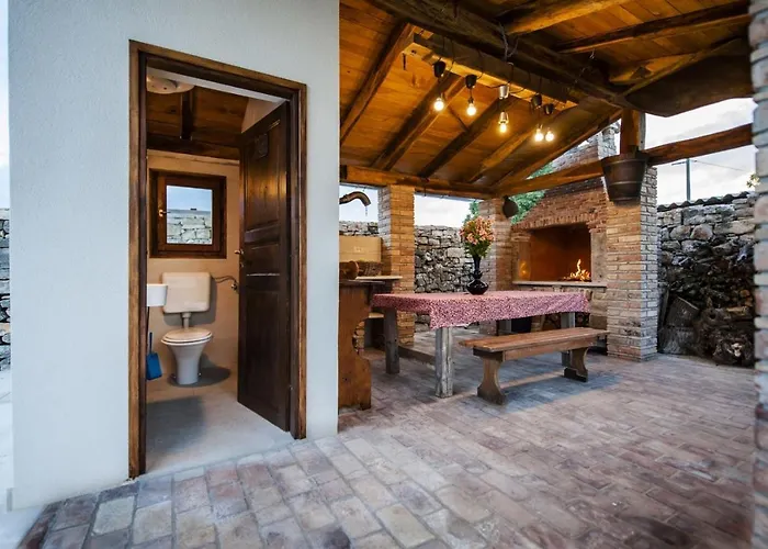 Villa Exclusive Tomani With Private Pool *